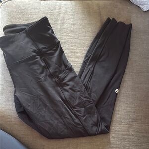 Lululemon Athletica fast and free 25 inch leggings with pockets black size 6